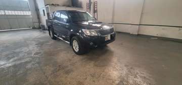 Pick up double cabin invicible