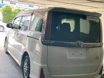 TOYOTA NOAH WXB HYBRID 2019MODEL
