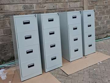 Mettalic filling cabinet