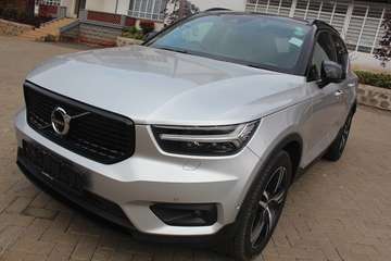 Volvo XC40 R Line 2019 Leather, Sunroof, 46,000 Kms