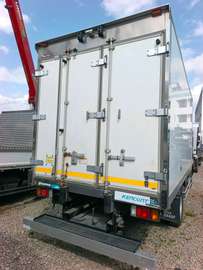 ISUZU NPR85 freezer