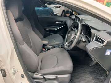 COROLLA SPORT 2018MODEL HYBRID