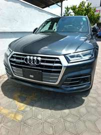 Audi Q5 grey
