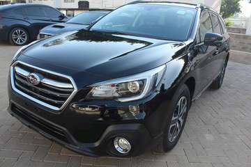 Subaru outback black color fully loaded 2017 model