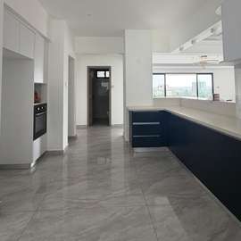 4 Bed Apartment with En Suite at Oledume Road