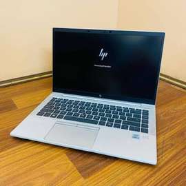 hp 840g7 core i7,8gb,512ssd,14inches