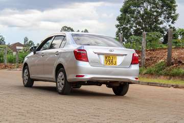 Toyota Axio for hire