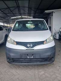 Nissan NV200 Compact Cargo Van White