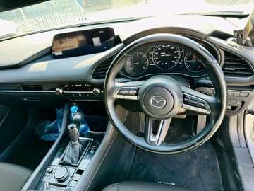 Mazda 3 petrol