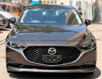 MAZDA 3 SEDAN