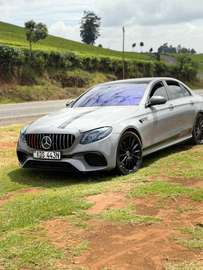 Mercedes Benz AMG E43 Facelifted to E63 2017