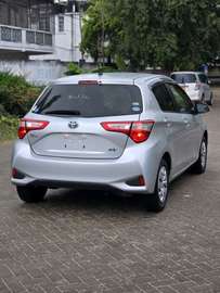TOYOTA VITZ 2019