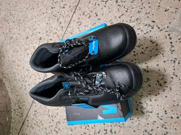 Vaultex safety boots ,No:39,40,41,41