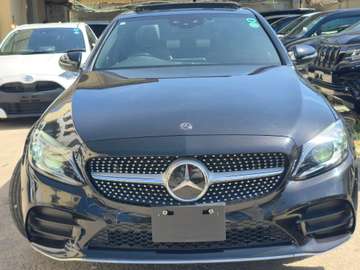 MERCEDES BENZ C200 2019