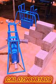 Durable Manual Brick Press for Concrete Blocks