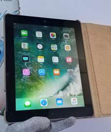 Apple iPad 3 6GB, 9.7" Retina HD Wi-Fi + Free Cover & Cable