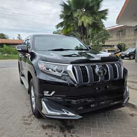 Toyota Prado 2019 Black SUV Spacious Reliable