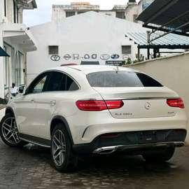 Mercedes Benz GLE350d