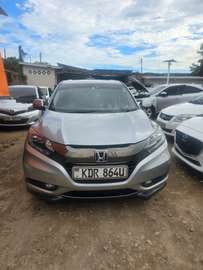 Honda vezel KDR 2017