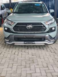 TOYOTA RAV4 ADVENTURE