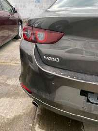 Mazda 3 sedan