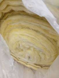 Fibre glass insulation wool
