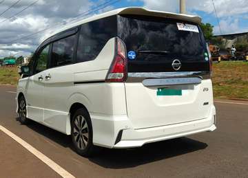 Nissan Serena 2019 Model For Hire in Nairobi