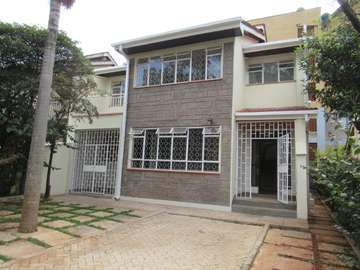 4-Bedroom Maisonette To Let in Lavington