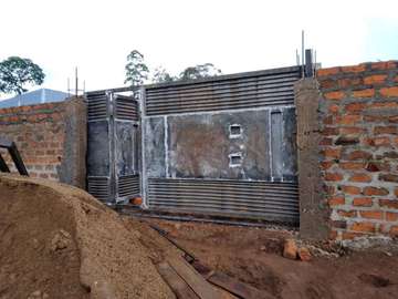 Sliding gate