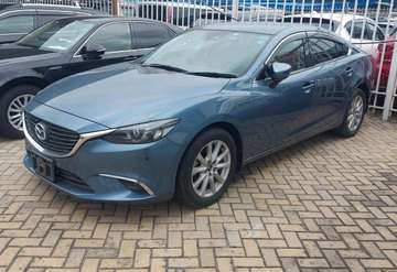 Mazda Axela petrol