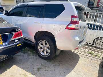 TOYOTA LANDCRUISER PRADO TX.L 2014MODEL DIESEL