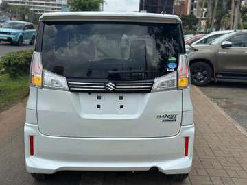 *Suzuki Solio Bandit 2020 model,
1200cc
 Engine capacity.