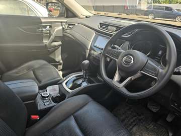 Nissan Xtrail 2018 model for hire in Nairobi