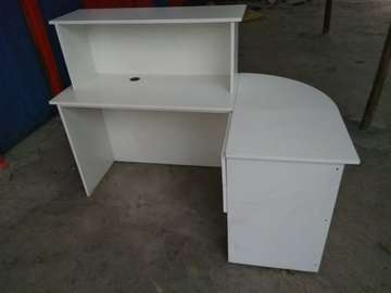 White L-Shaped Corner Reception Desk