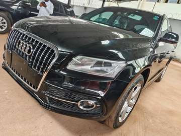 Audi Q5 Quattro black 2018