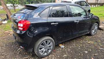Suzuki Baleno black color fully loaded 2018 model