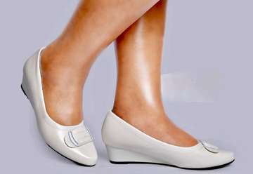 Official wedge
