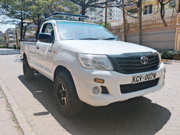 TOYOTA HILUX SINGLE CAB MANUAL..