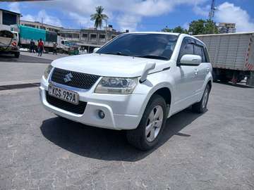 SUZUKI ESCUDO 2011MODEL