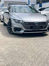 VOLKSWAGEN ARTEON R LINE 2019MODEL 4MOTION