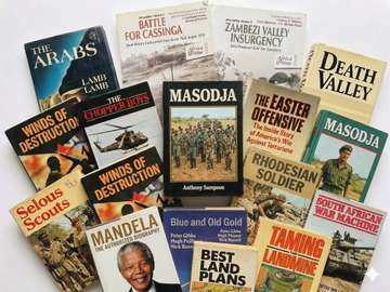 COLLECTIBLE BOOKS / JAVA HOUSE 26 - BOOK LIST
