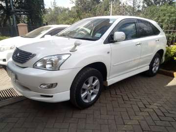 Toyota Harrier For Hire