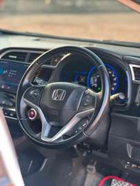 HONDA SHUTTLE 2018MODEL HYBRID