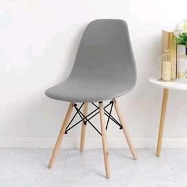 Aemes chairs