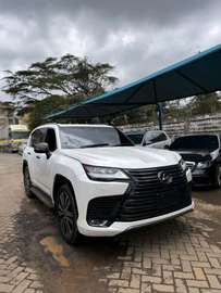 2022 Lexus LX600