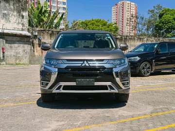Mitsubishi outlander PHEV Gold 2018