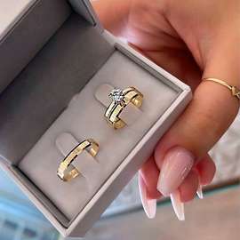 Elegant wedding rings