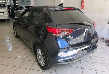mazda 2 2021 model