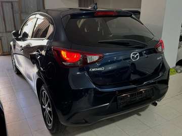 Mazda demio black