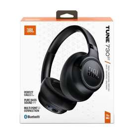 JBL Tune 730 Headphones